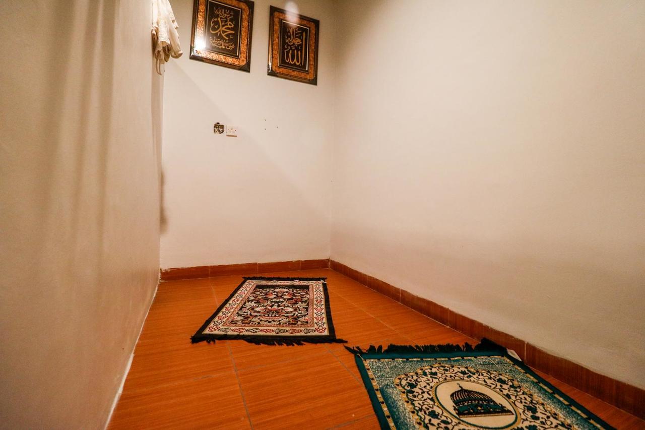 Reddoorz Plus Near Pasar Wisata Pekanbaru Exterior photo